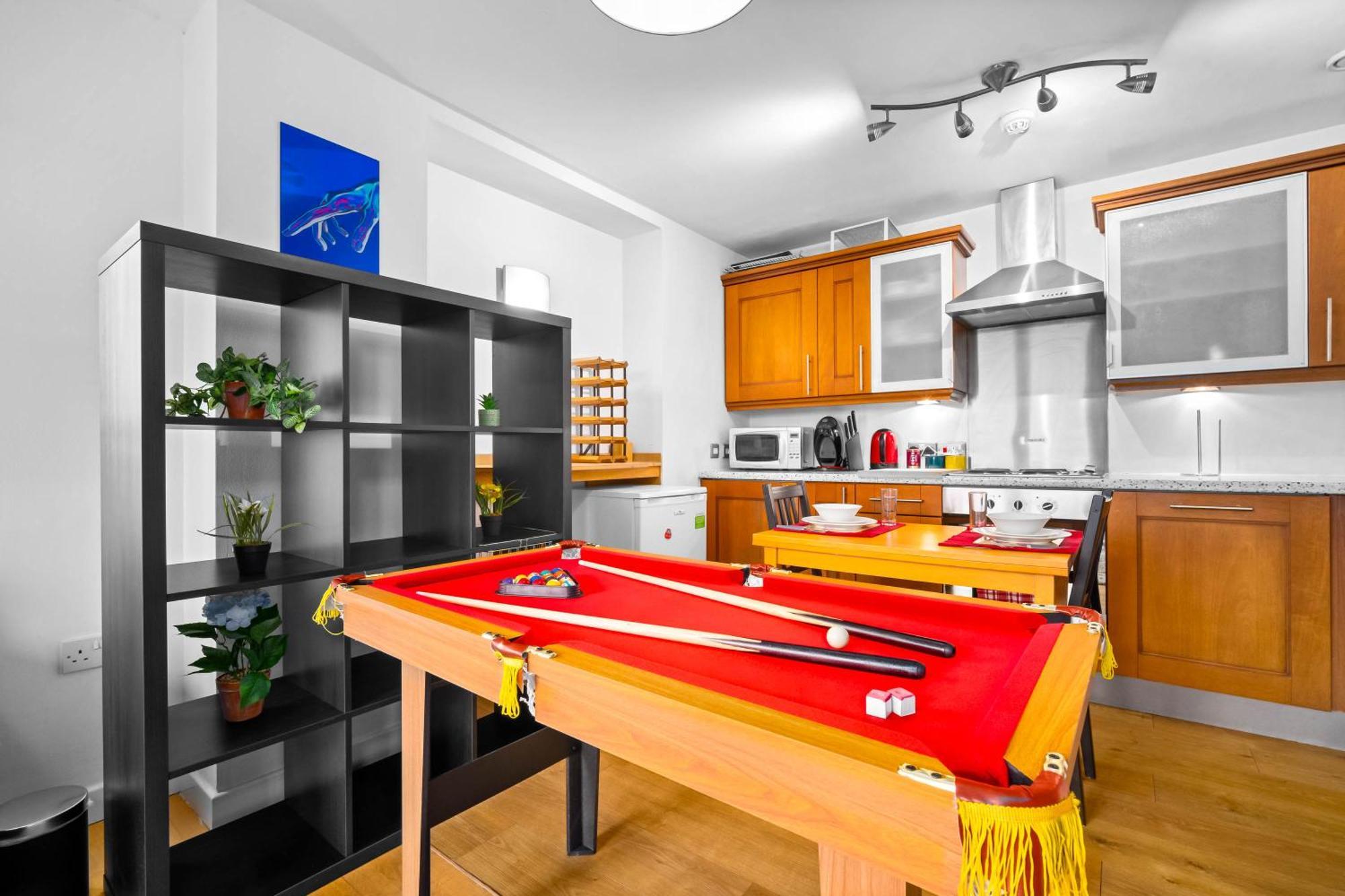 Apartment Flat Pool Table Balcony Sheffield