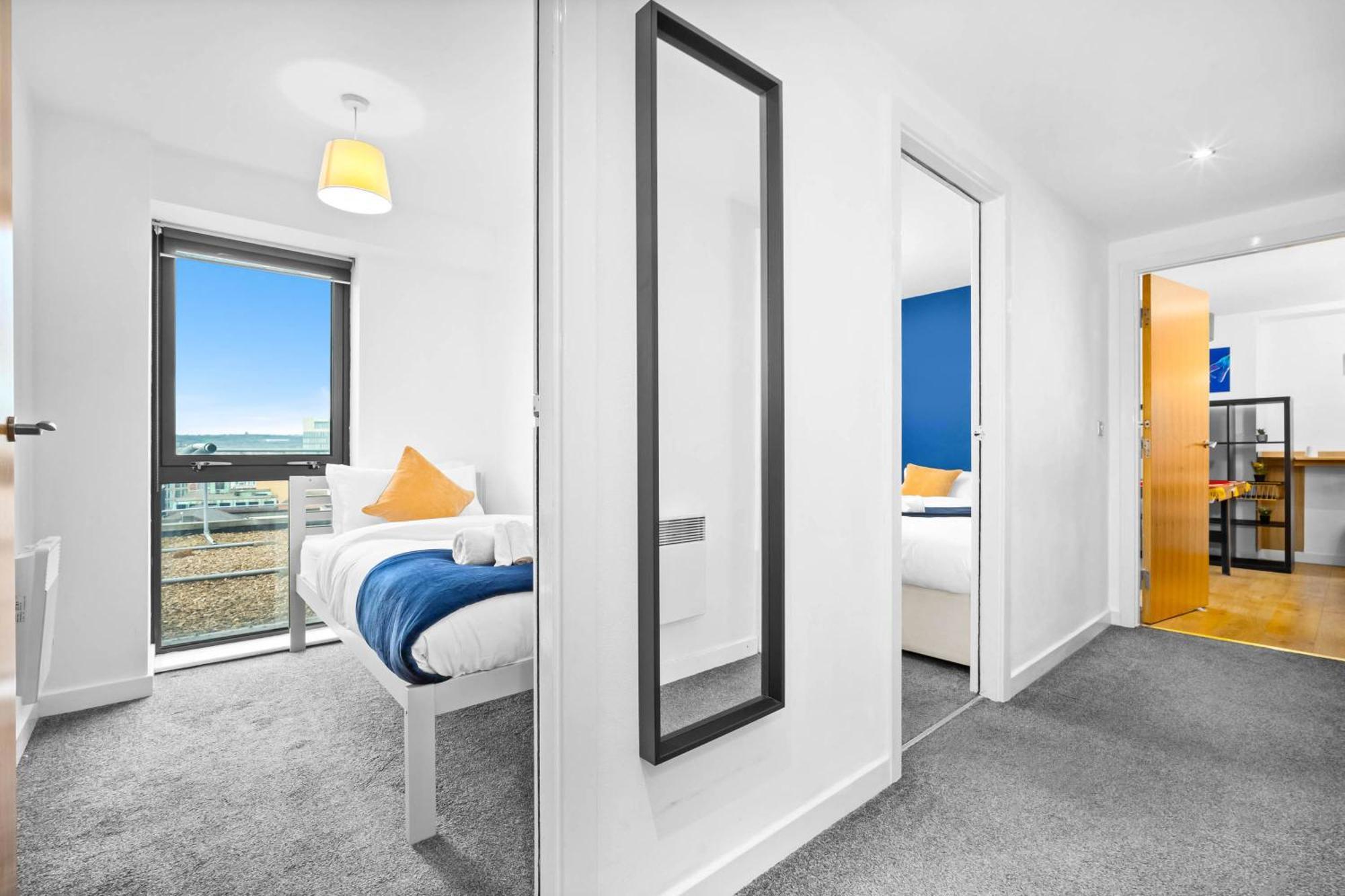 Apartment Flat Pool Table Balcony